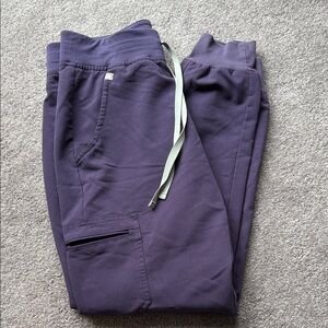 FIGS scrub pants